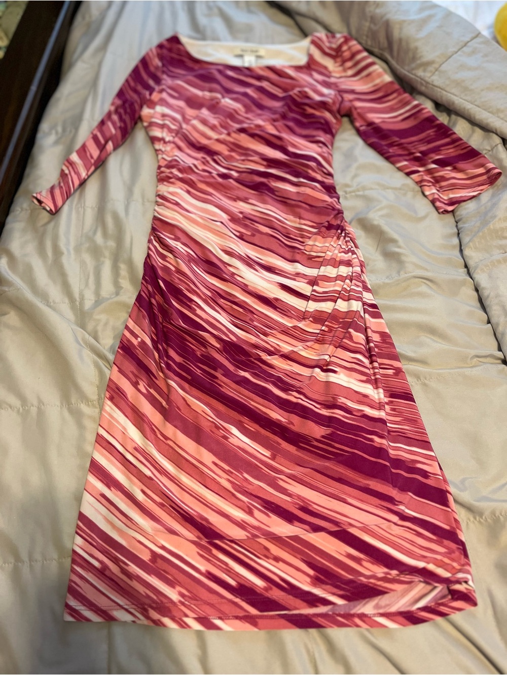 White House Black Market Pink & Magenta Striped Women’s Sheath Dress